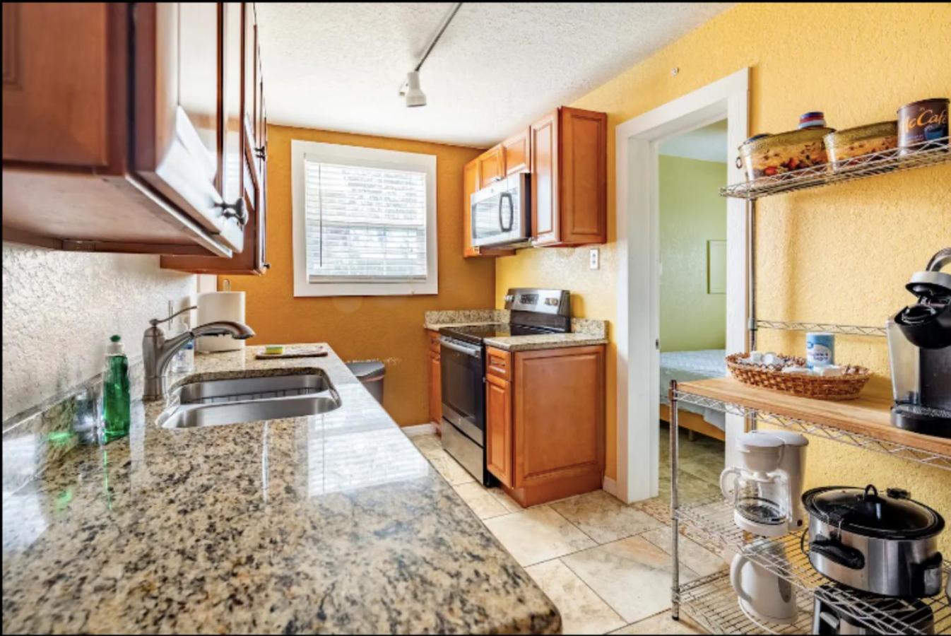 3-Bed Bungalow Walk To Historic Downtown サンフォード エクステリア 写真